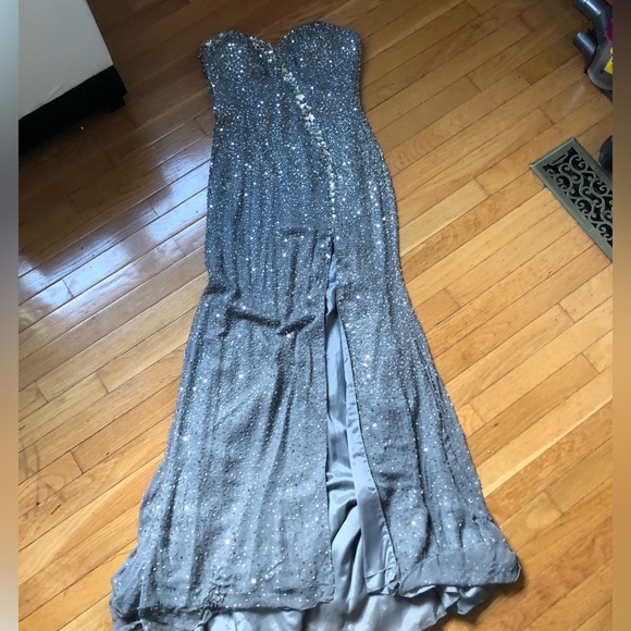 Sherri Hill Prom Dress - Picture 3 of 5